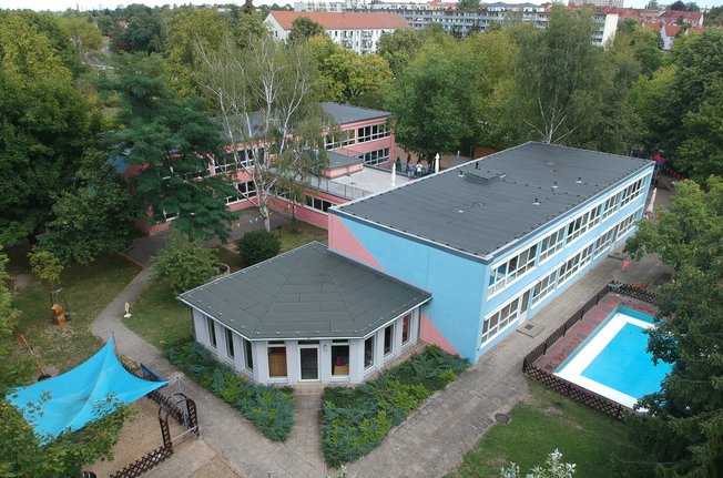 Kita Kunterbunt, Außenansicht 